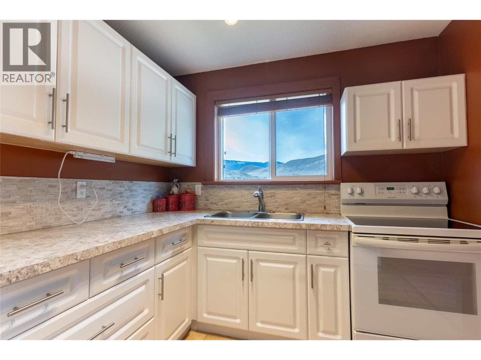 1500 Mesa Vista Drive Unit# 602 photo 5