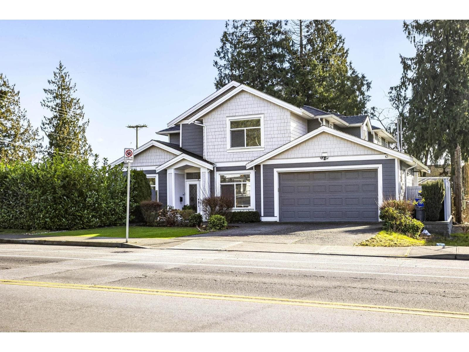 4 bed 4 bath single family at 11790 80 AVENUE — $1,175,000