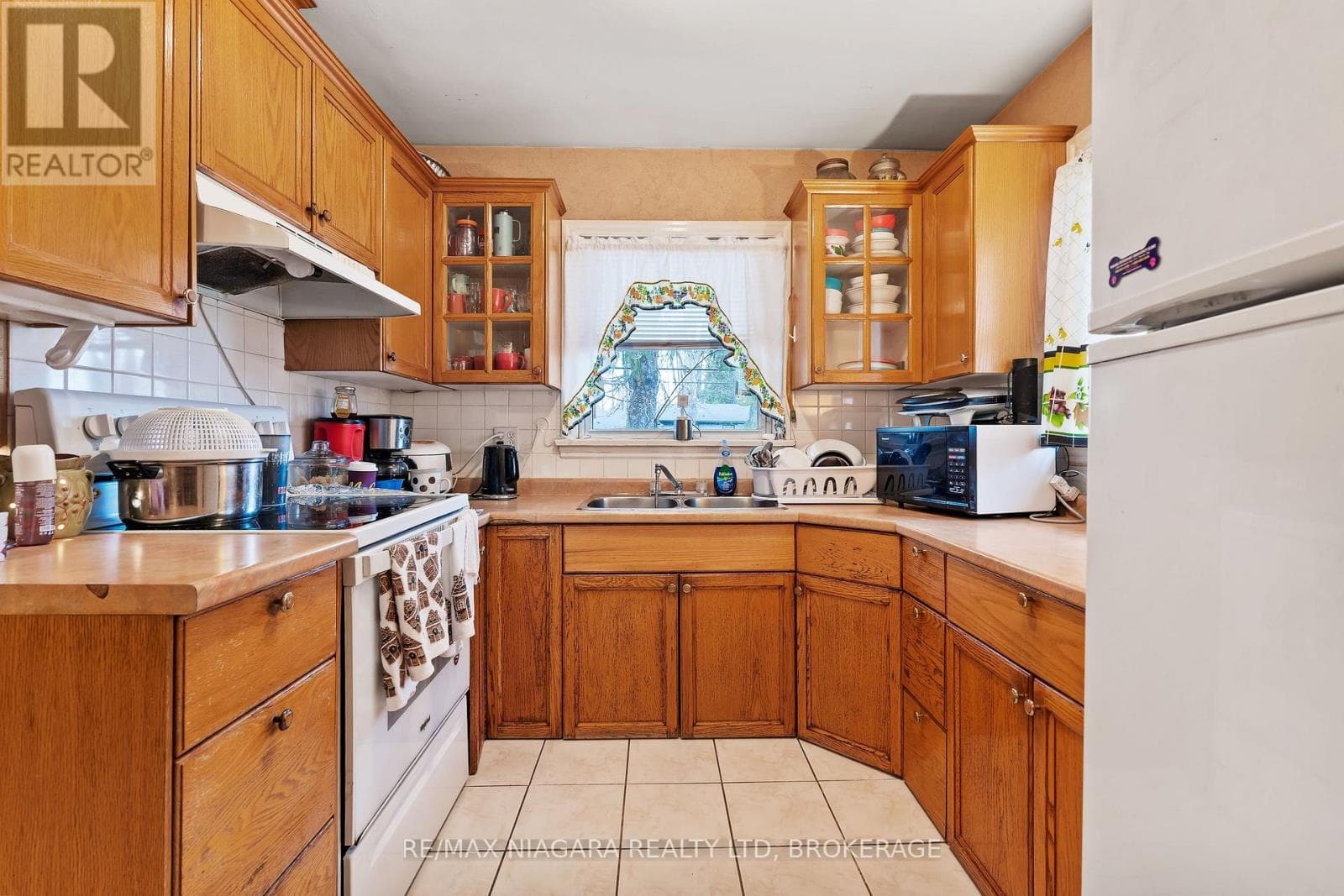 5999 MONTROSE ROAD photo 3