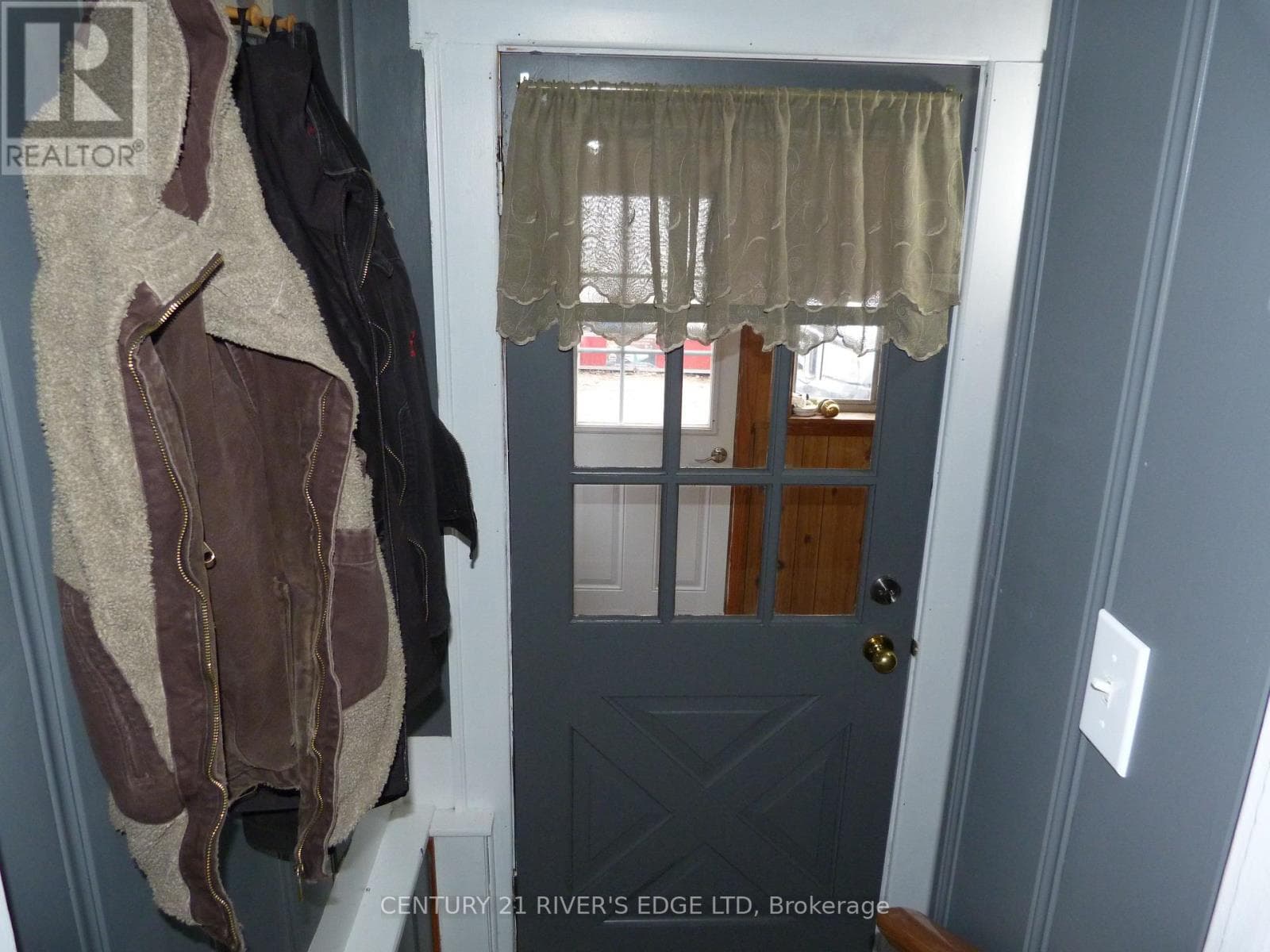 24 BROUSE DRIVE photo 5