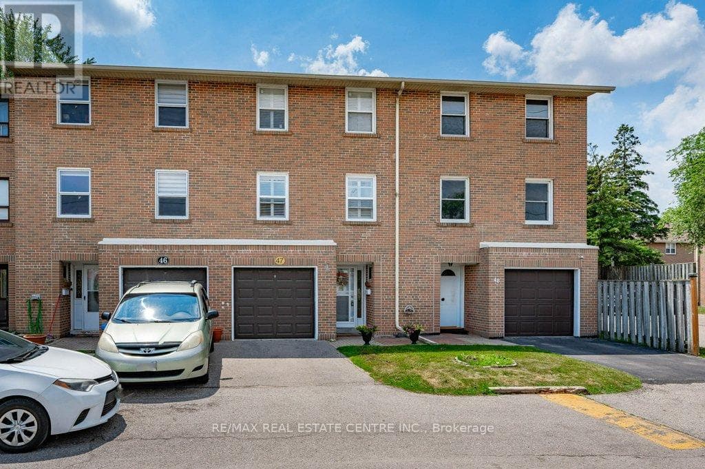 47 - 7255 DOOLEY DRIVE photo 2