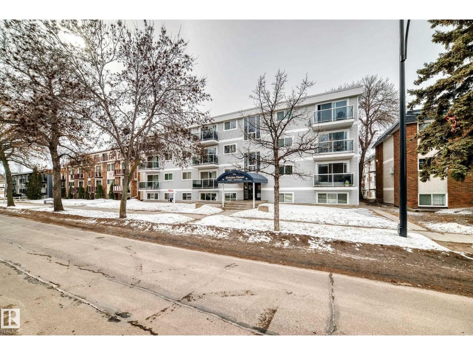 #403 10624 123 ST NW — photo 5