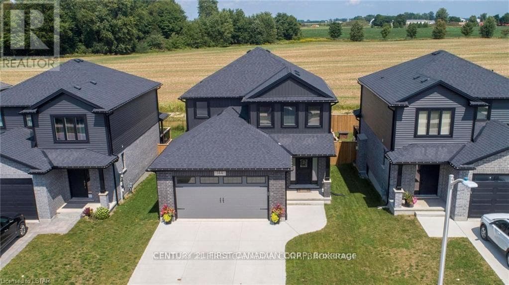 144 GILMOUR DRIVE photo 2