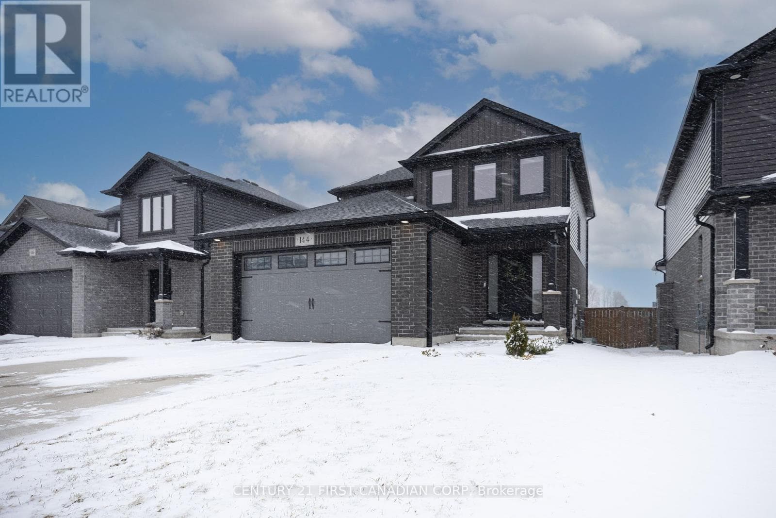 144 GILMOUR DRIVE photo 3