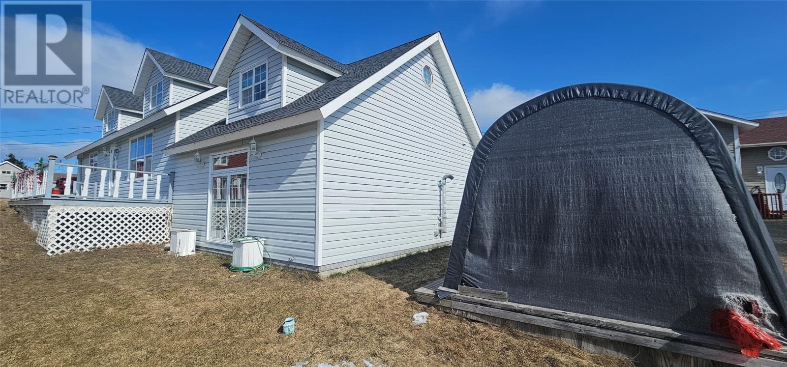 53 Island Drive photo 2