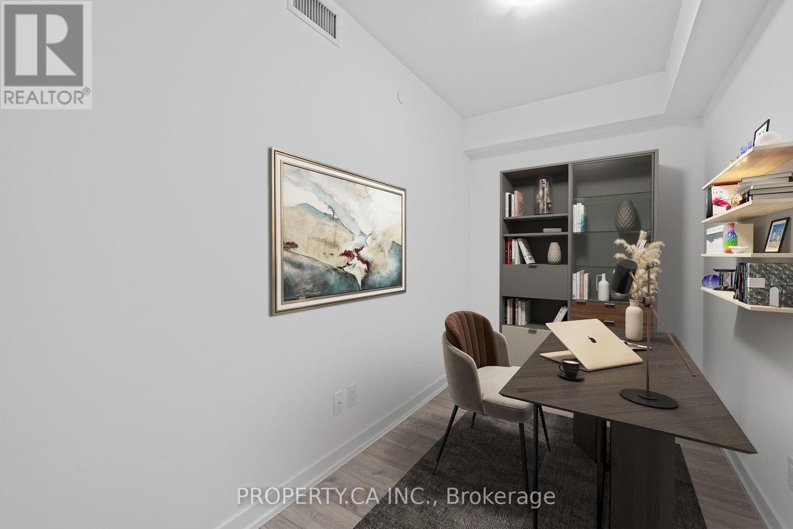 2911 - 159 WELLESLEY STREET E photo 3