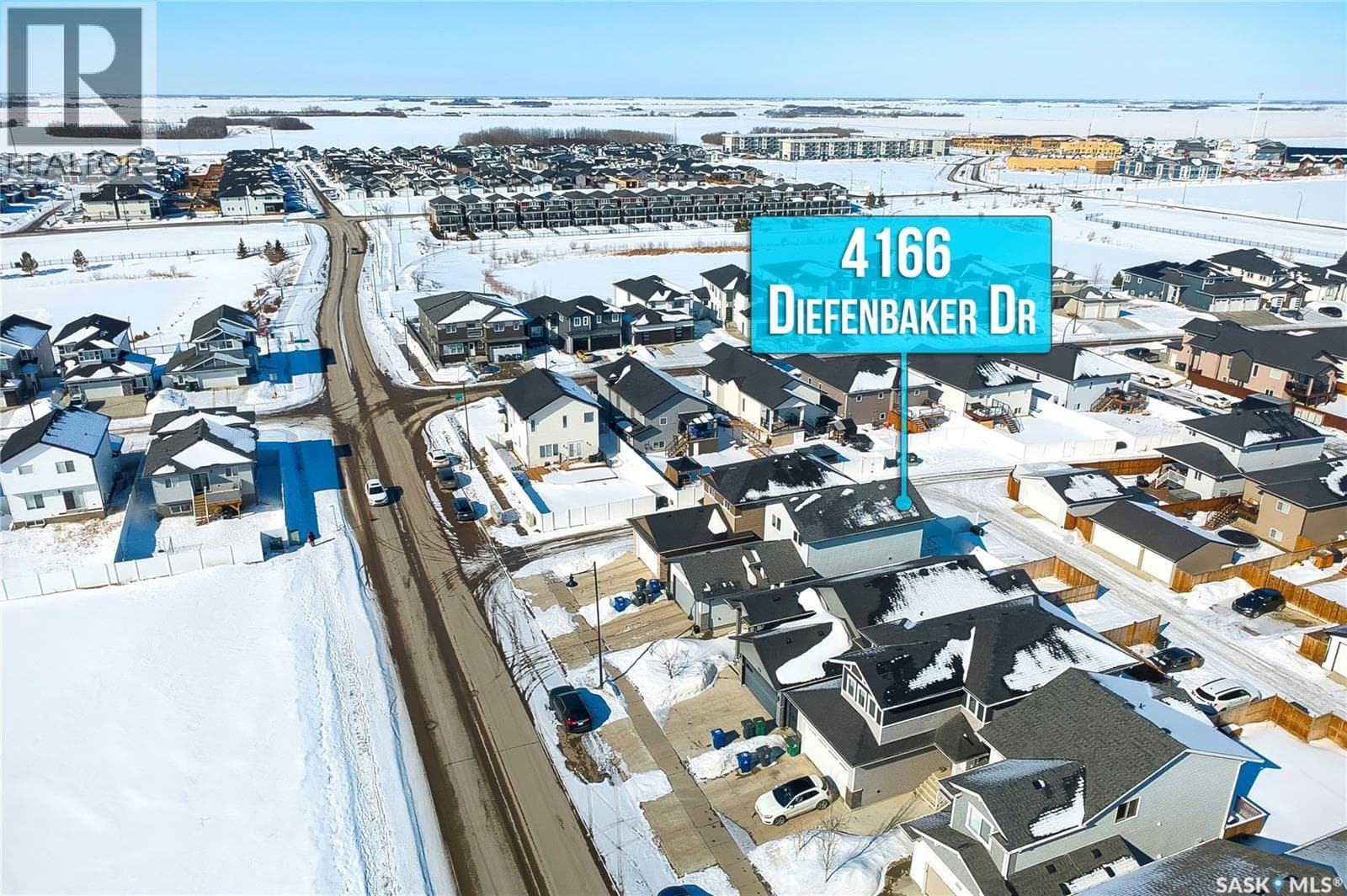 4166 Diefenbaker DRIVE photo 2