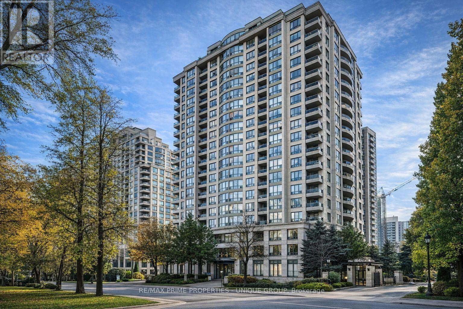 1 bed 1 bath single family at #1711 - 256 DORIS AVENUE — $509,900