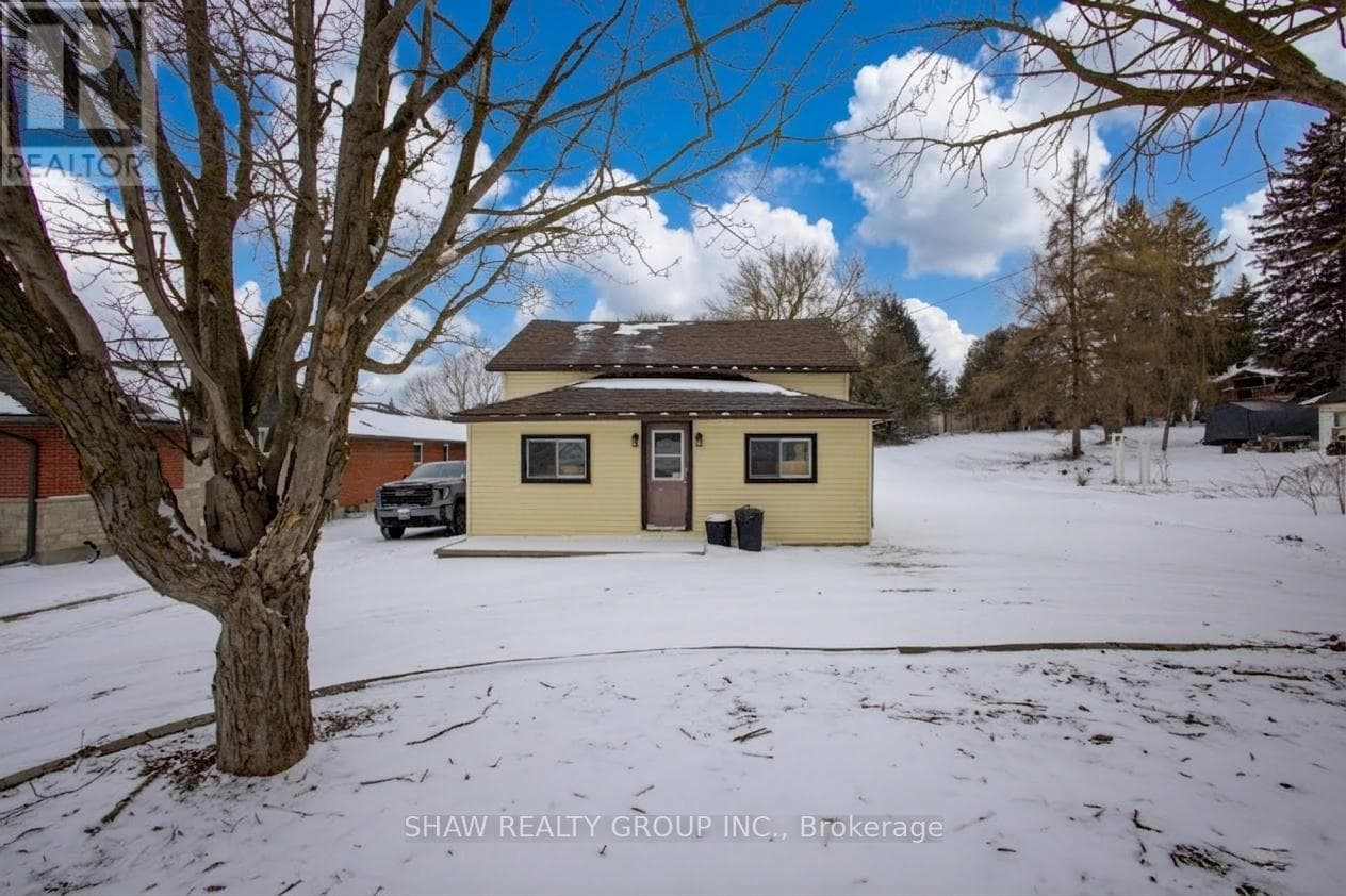 3 bed 1 bath single family at 21 MAIN STREET W — $495,000