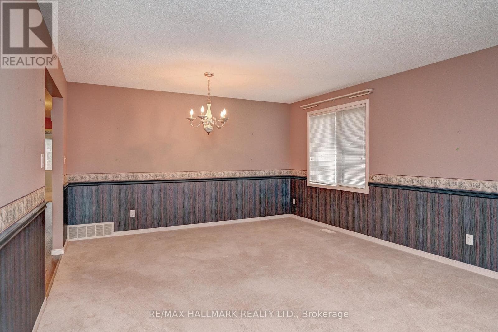 2 BRASHER DRIVE photo 3