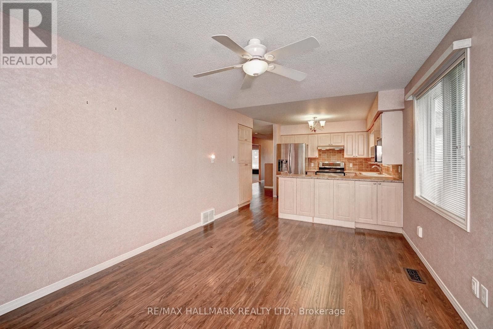 2 BRASHER DRIVE photo 5