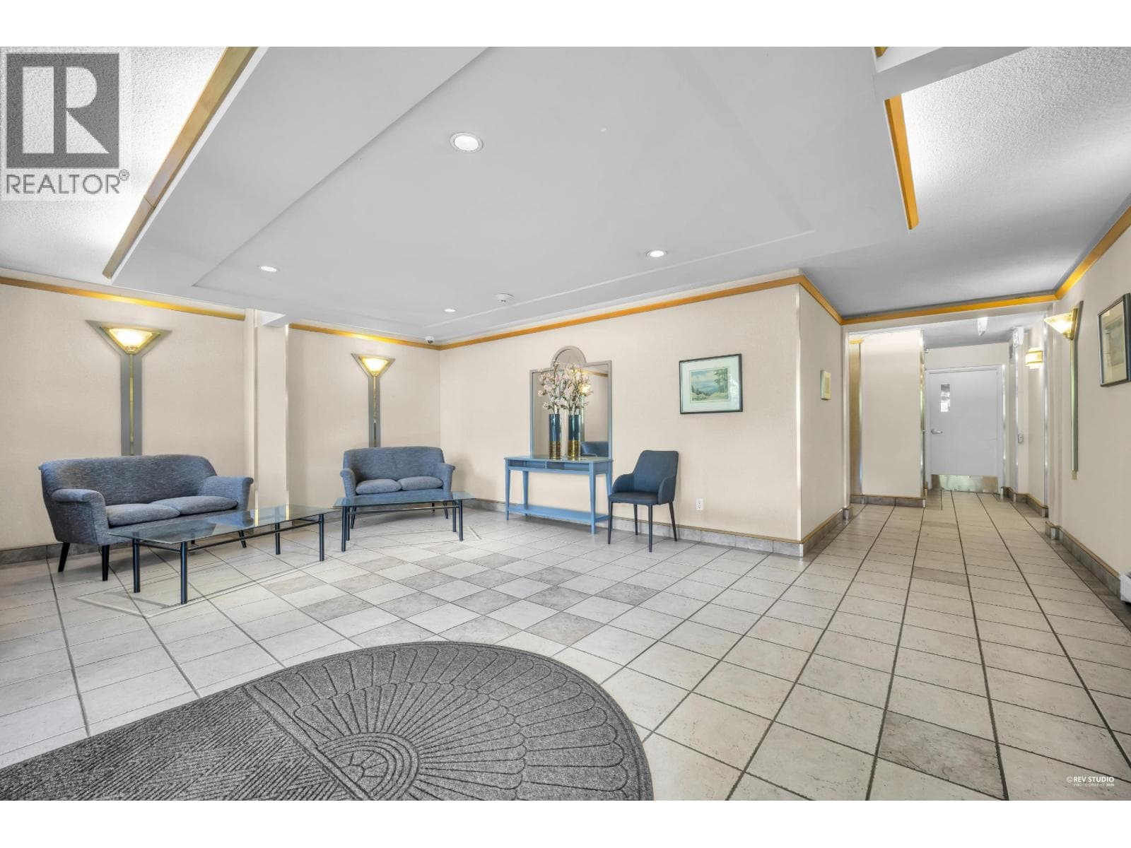 905 555 13TH STREET photo 5