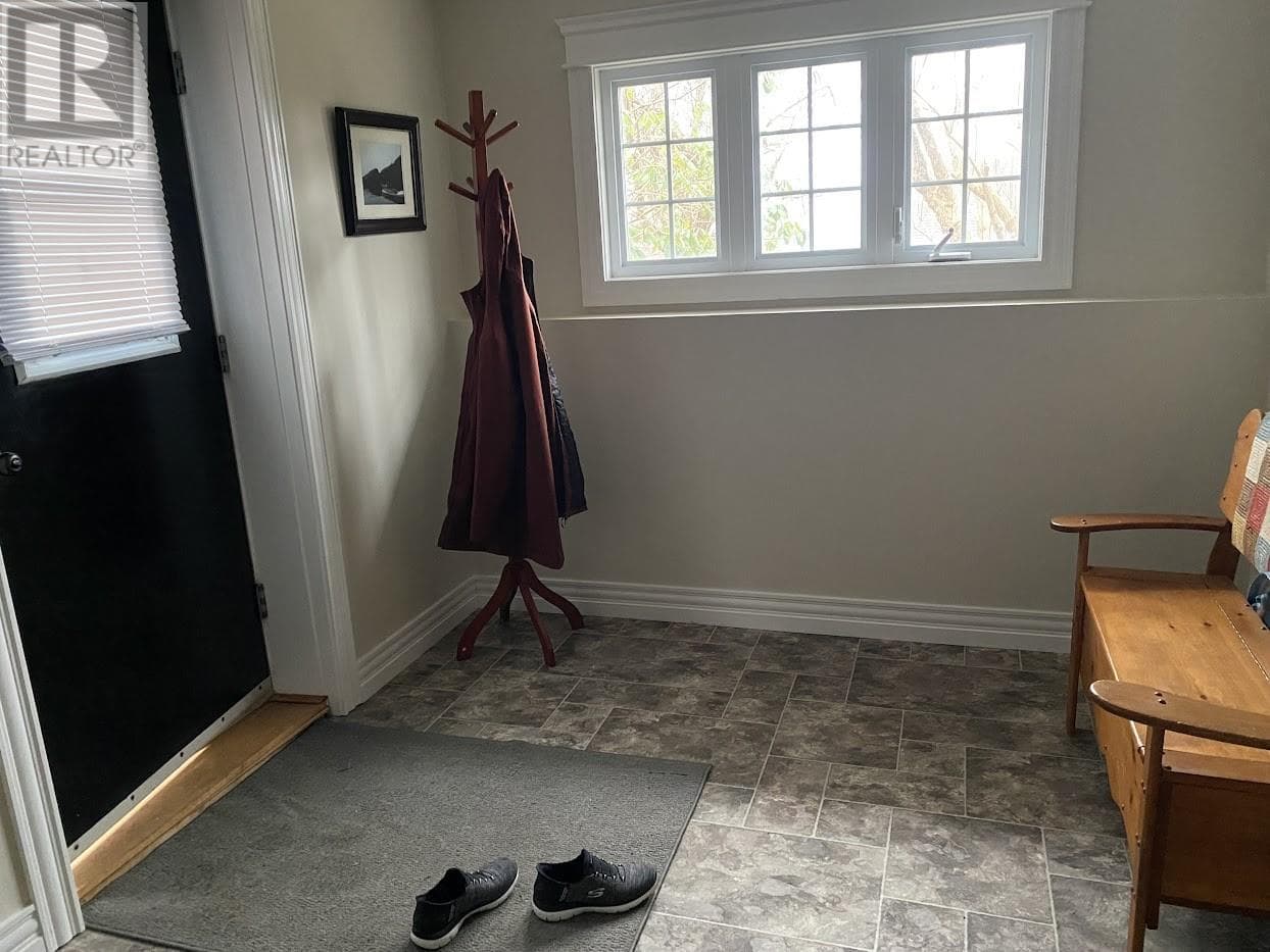 35 Rattley Row photo 3