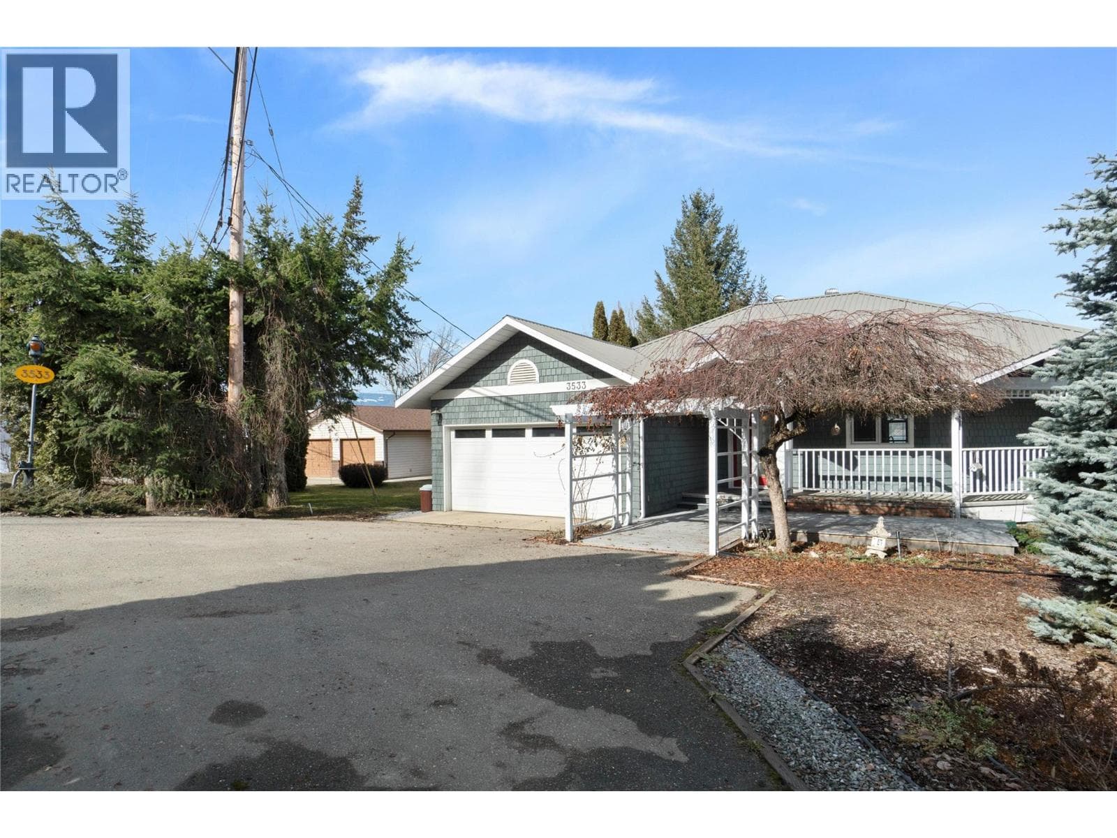 3533 Eagle Bay Road photo 4