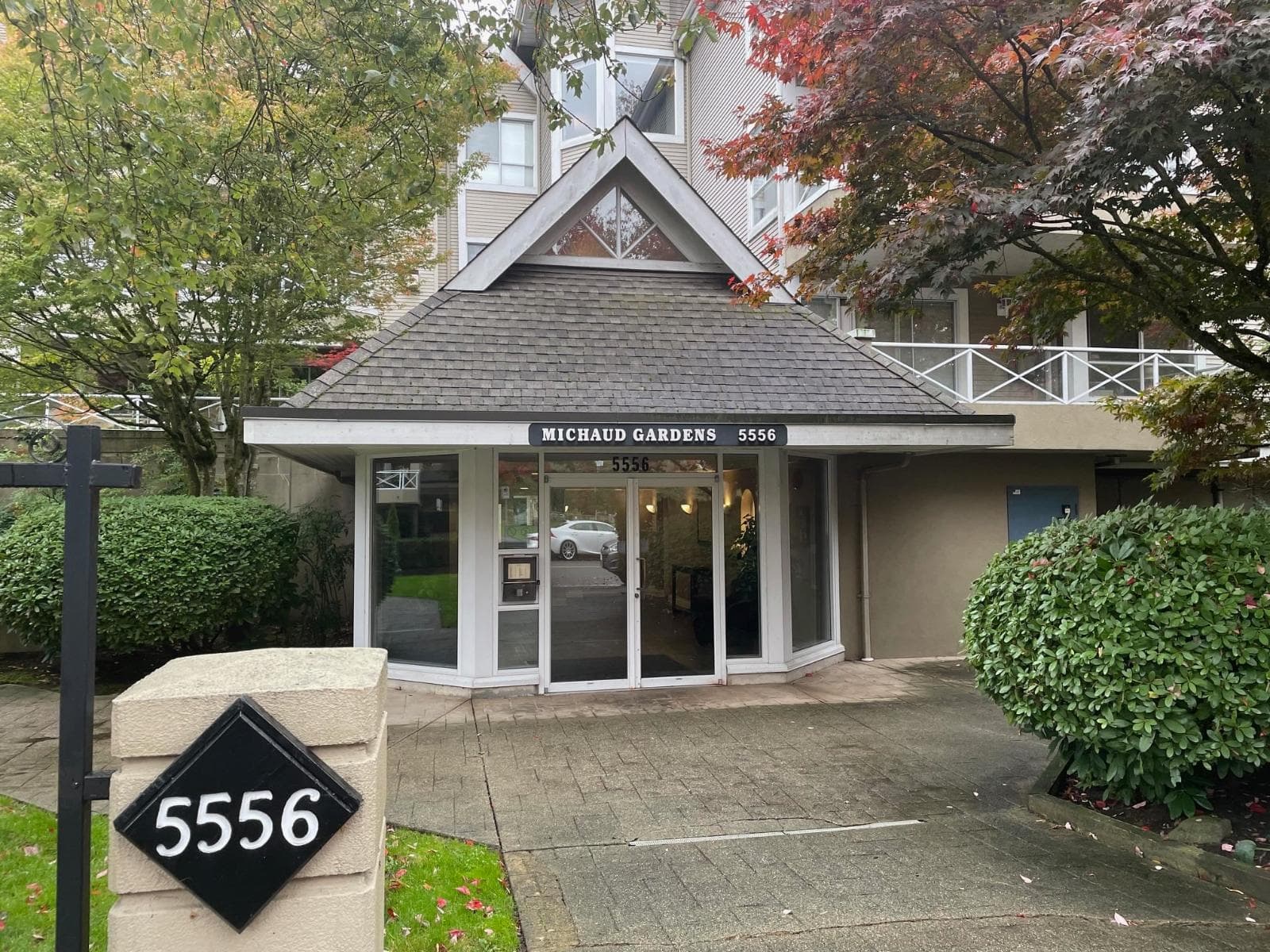 2 bed 2 bath single family at 203 5556 201A STREET — $489,000