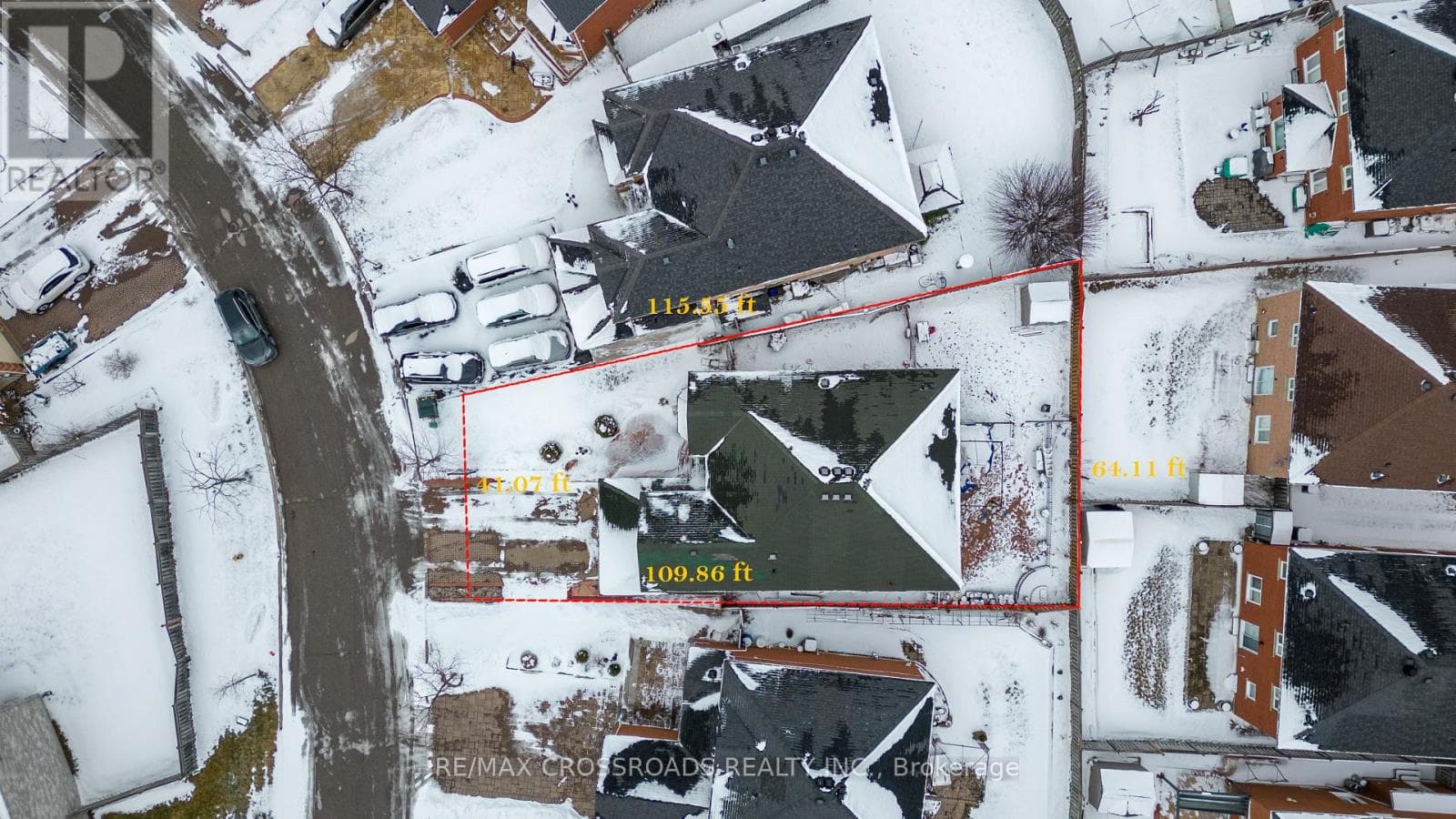 39 JORDANA DRIVE photo 4