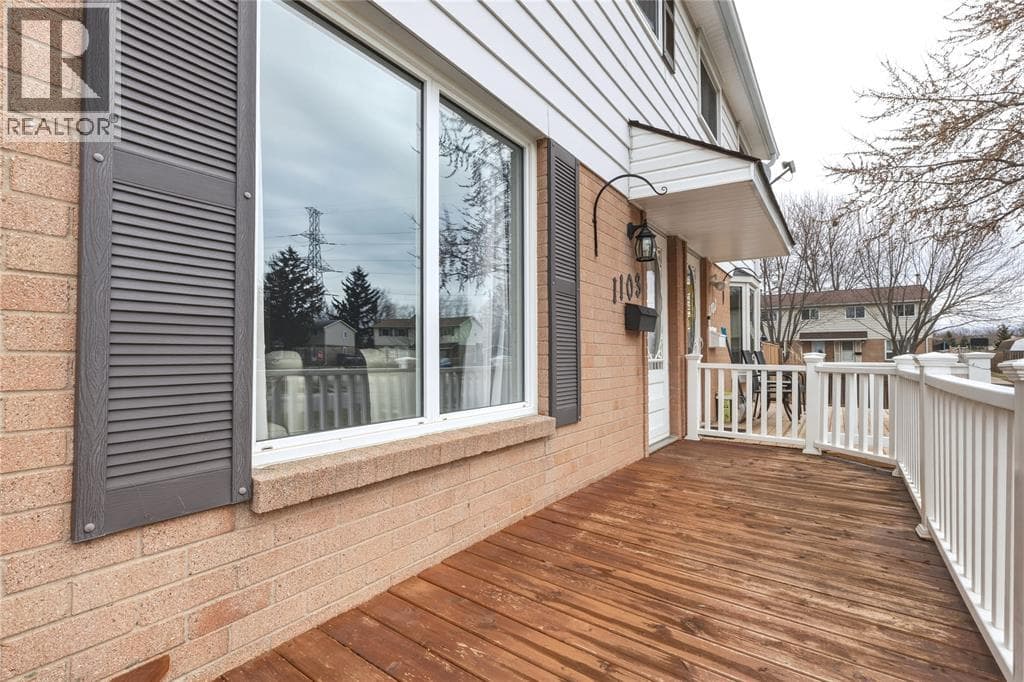 1103 CARDIFF COURT photo 4