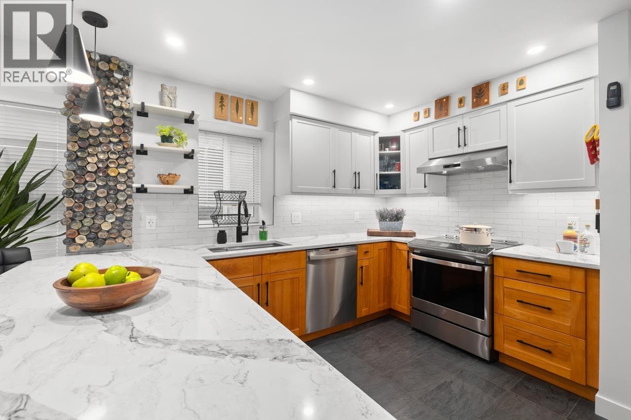 3 bed 2 bath single family at 203 1943 E 1ST AVENUE — $1,350,000