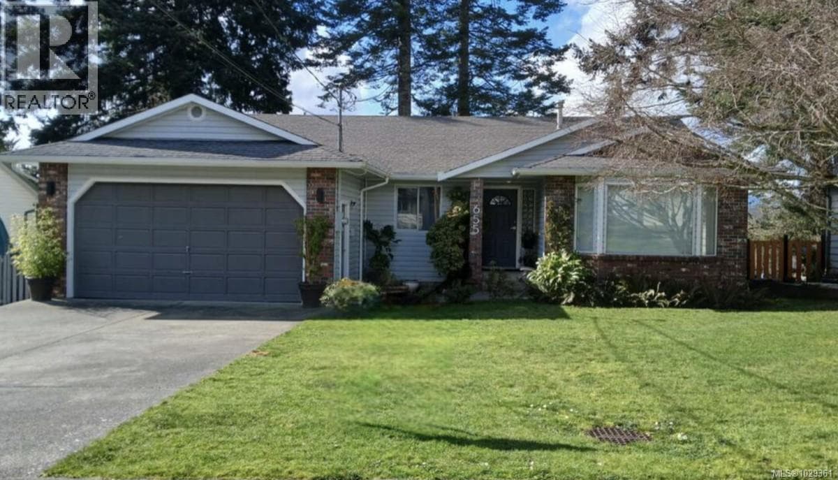 5 bed 3 bath single family at 655 Totem Cres — $937,500