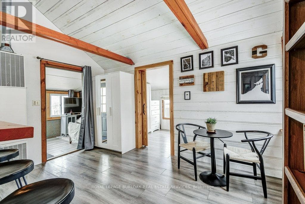 716 SANDY BAY ROAD photo 4