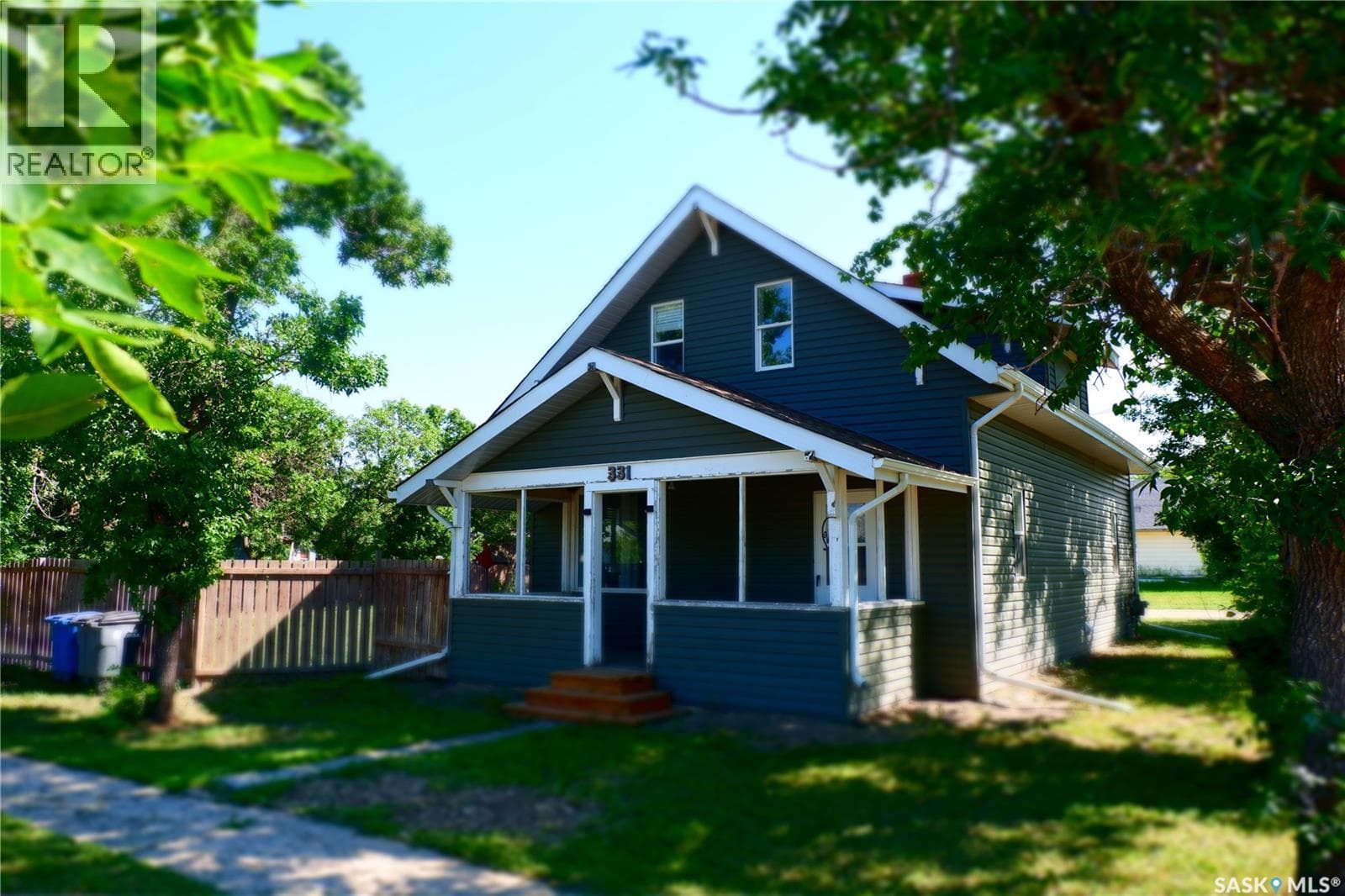 331 3rd AVENUE W