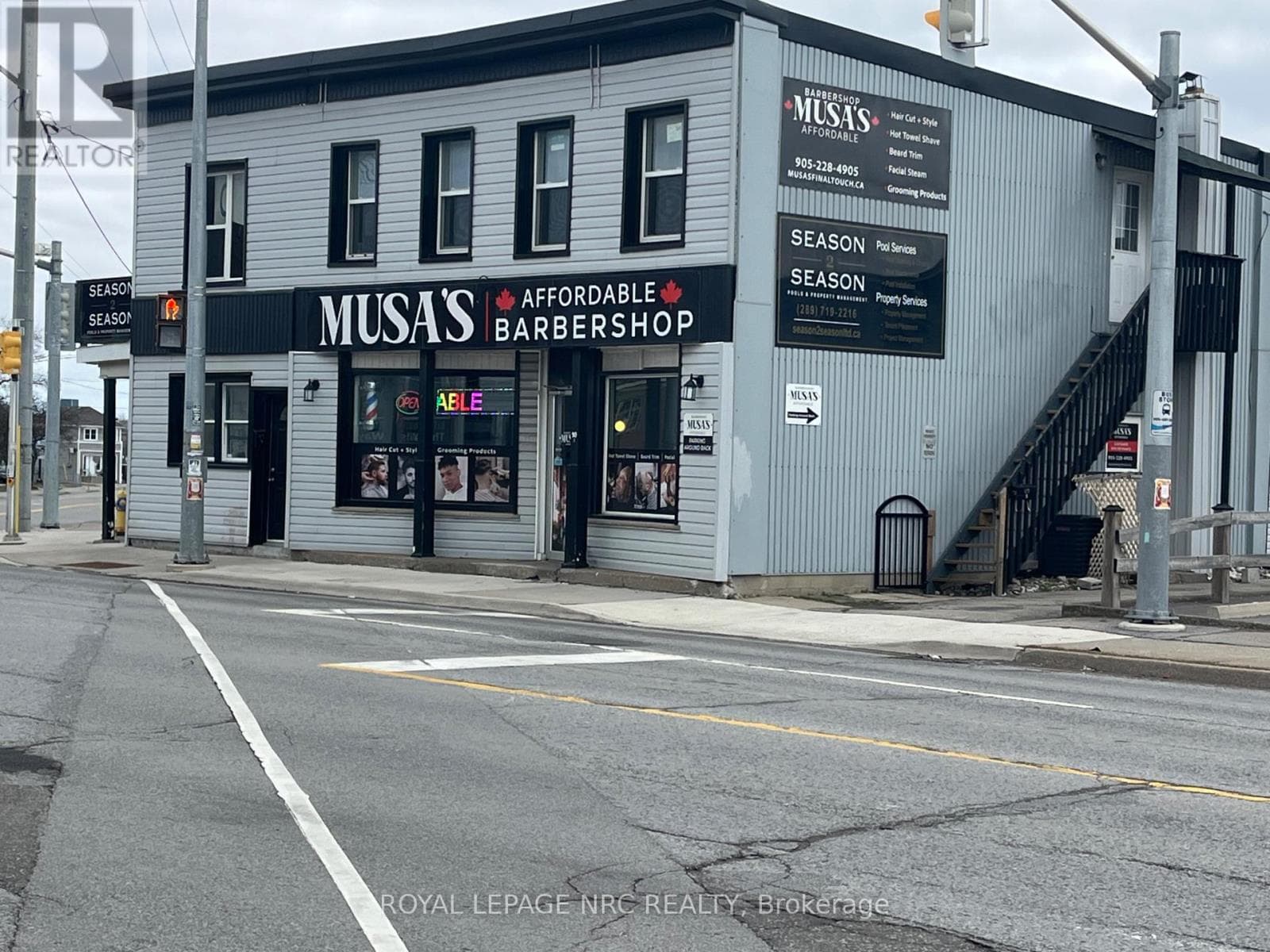 business at UNIT# B - 90 NIAGARA STREET — $229,000