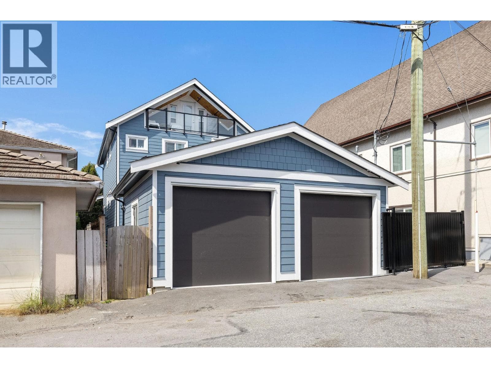 1 2430 E 41 STREET photo 3