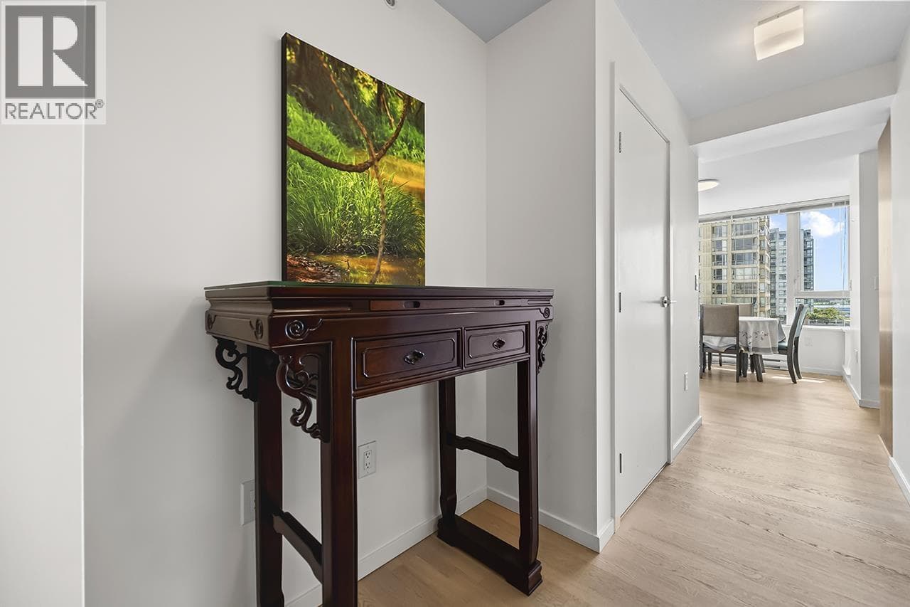 1005 7979 FIRBRIDGE WAY photo 3
