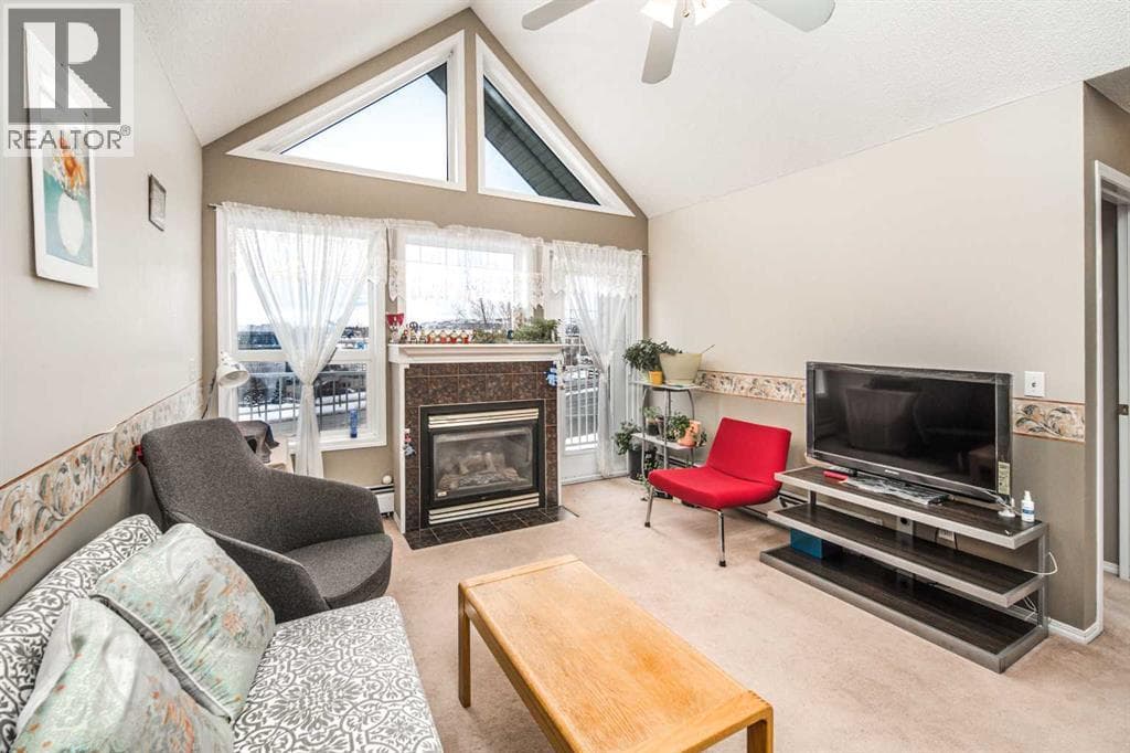 313, 7 Harvest Gold Manor NE — photo 4