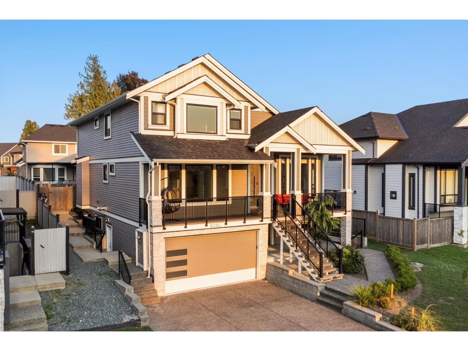 8394 MCTAGGART STREET photo 2