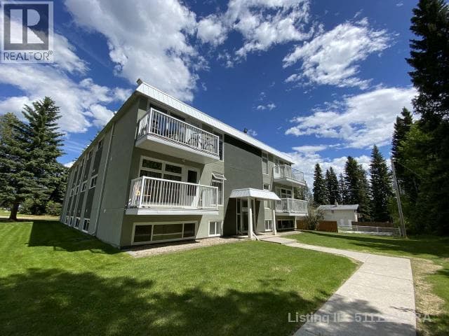 8, 414 41 Street — photo 3