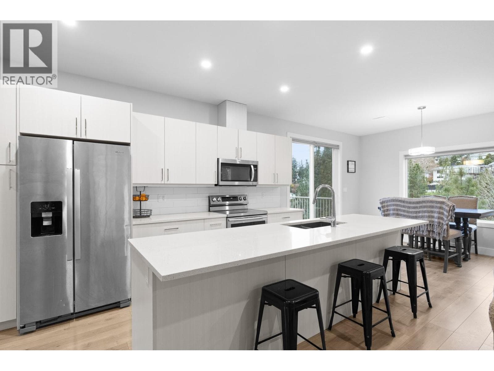 3735 Inverness Road photo 3