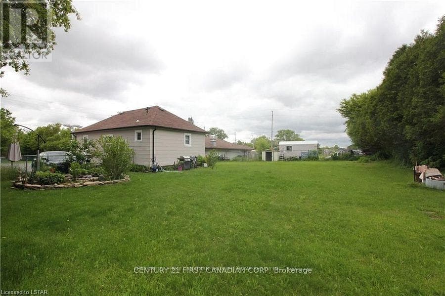 1344 HAMILTON ROAD photo 4