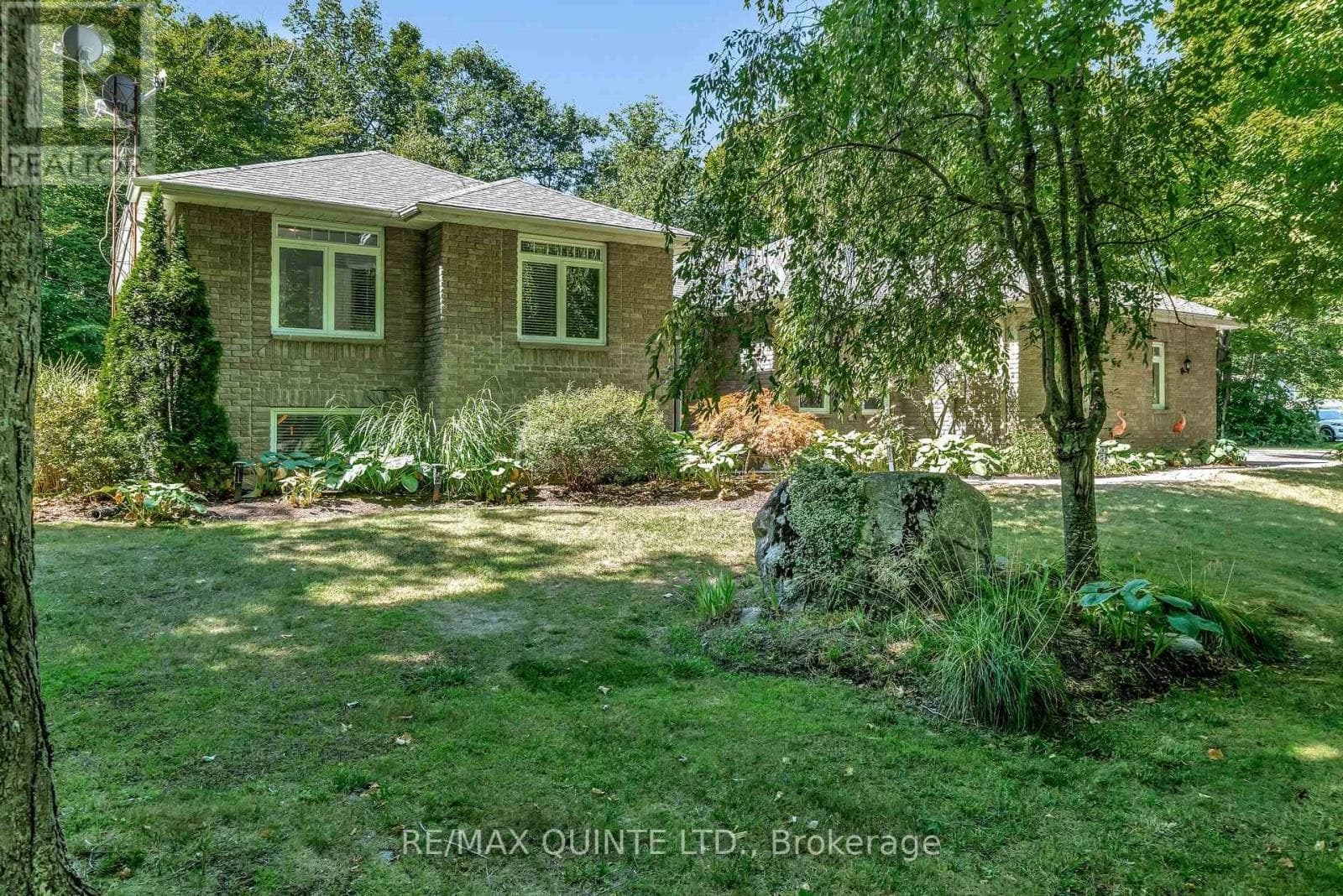4 bed 4 bath single family at 291 COLONIAL DRIVE — $879,000