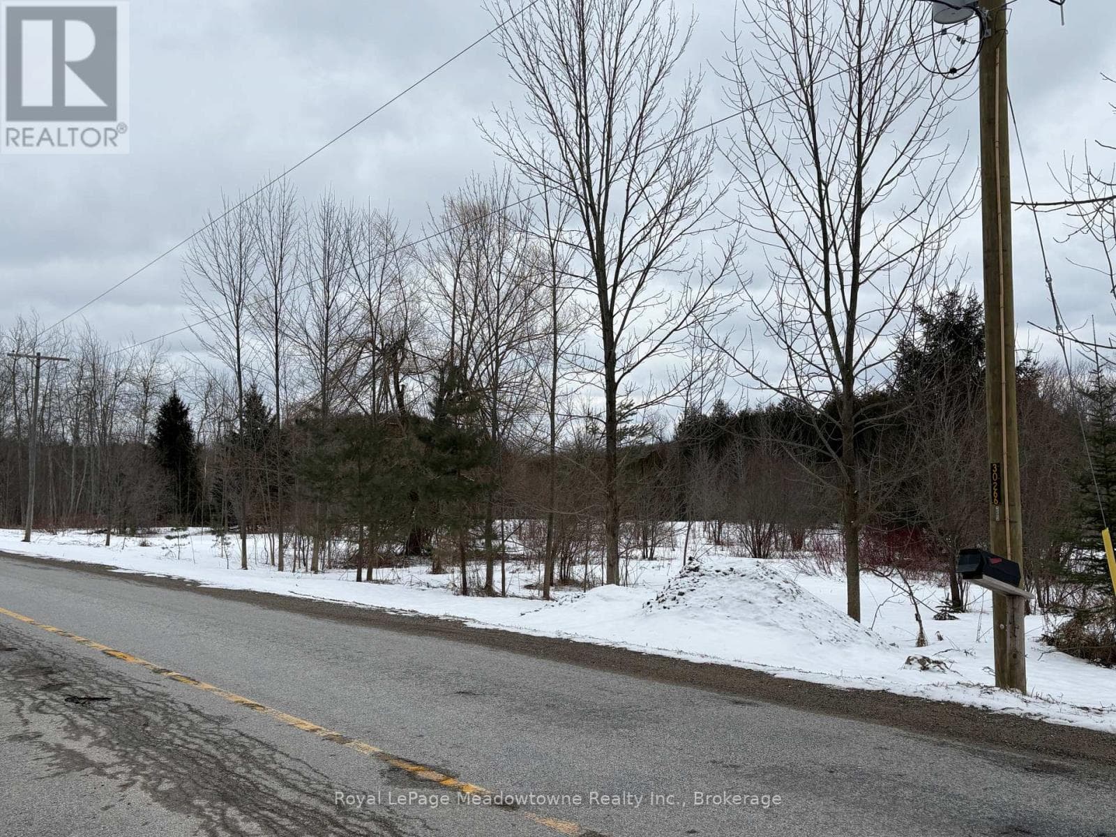 9161 ERIN-GARAFRAXA TOWNLINE photo 2