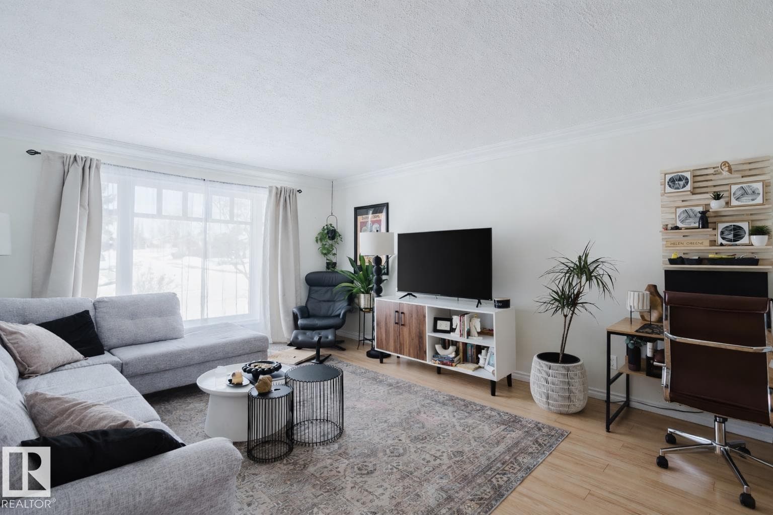 6707 149A AV NW — photo 5
