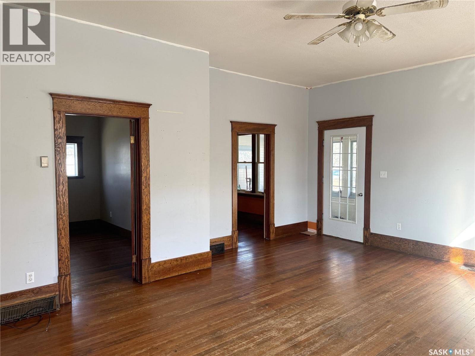 310 Bounty STREET photo 4