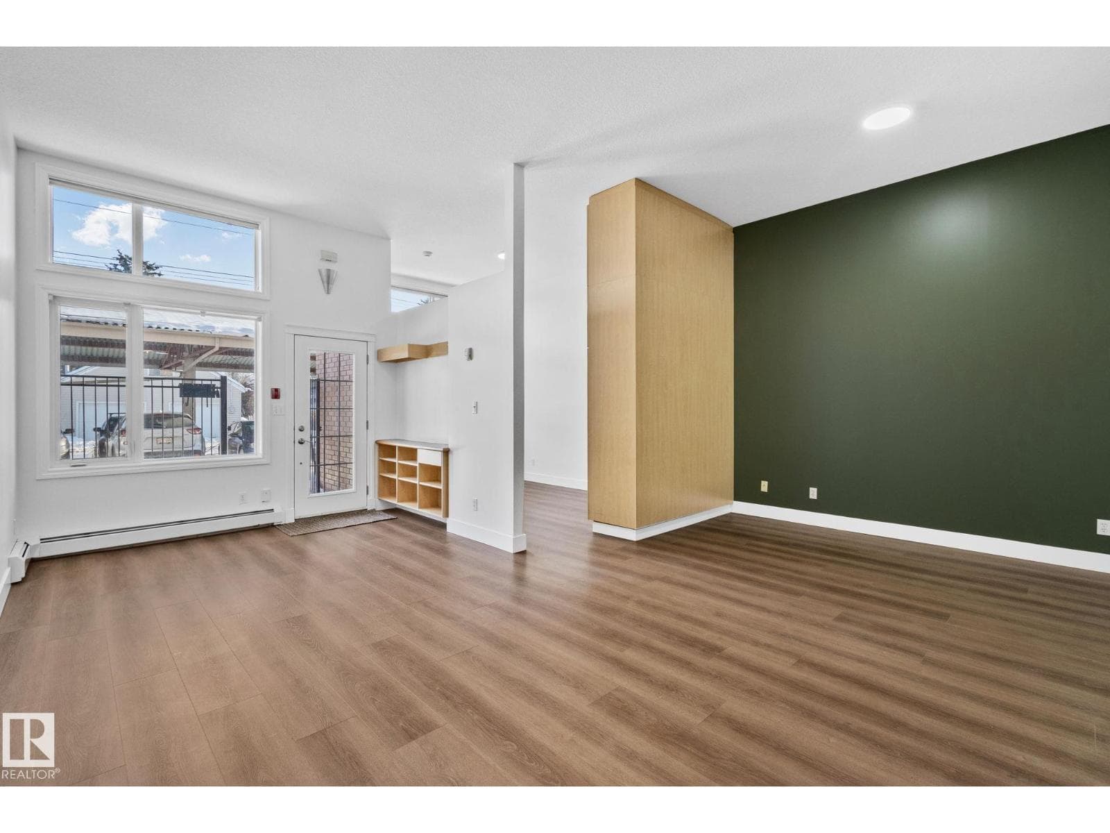 #116 11033 127 ST NW