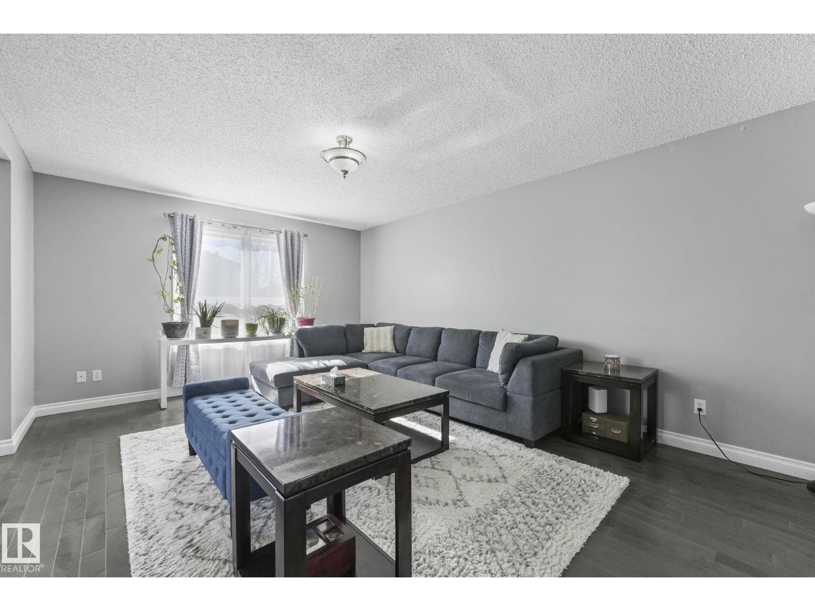 3504 21 ST NW photo 4