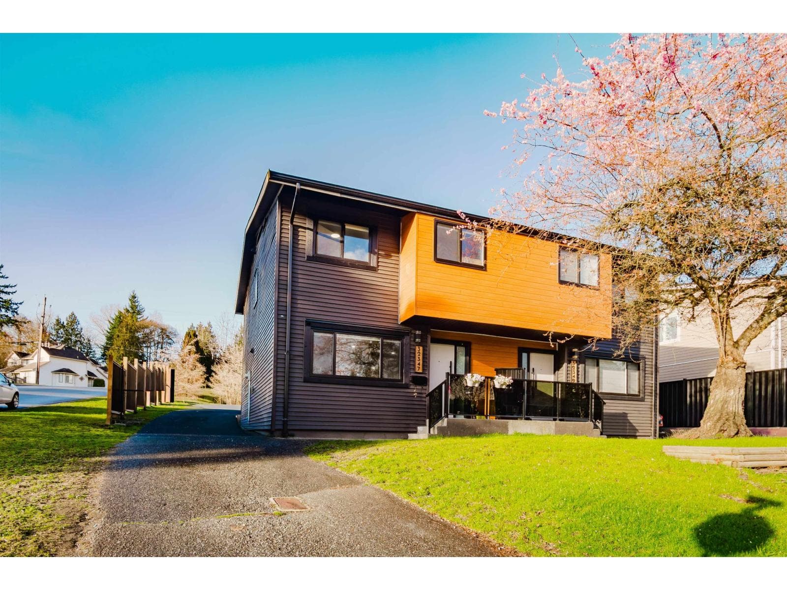 3 bed 3 bath single family at 32347 BRANT AVENUE — $749,900