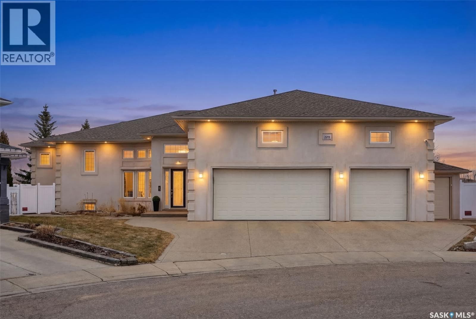 3270 Windsor Park CRESCENT