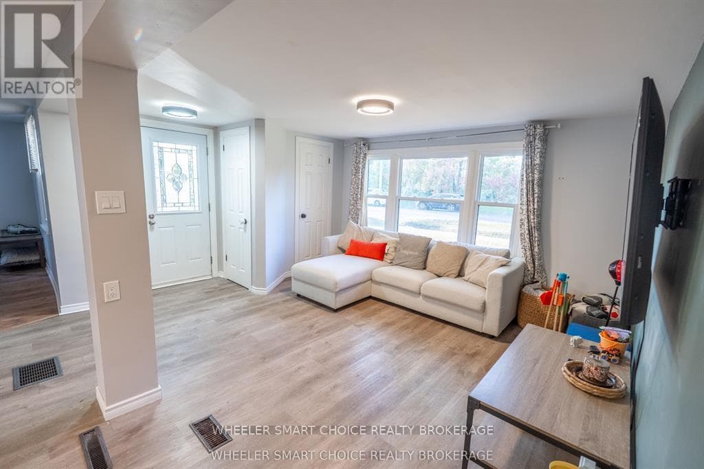 15904 MANNING ROAD photo 3