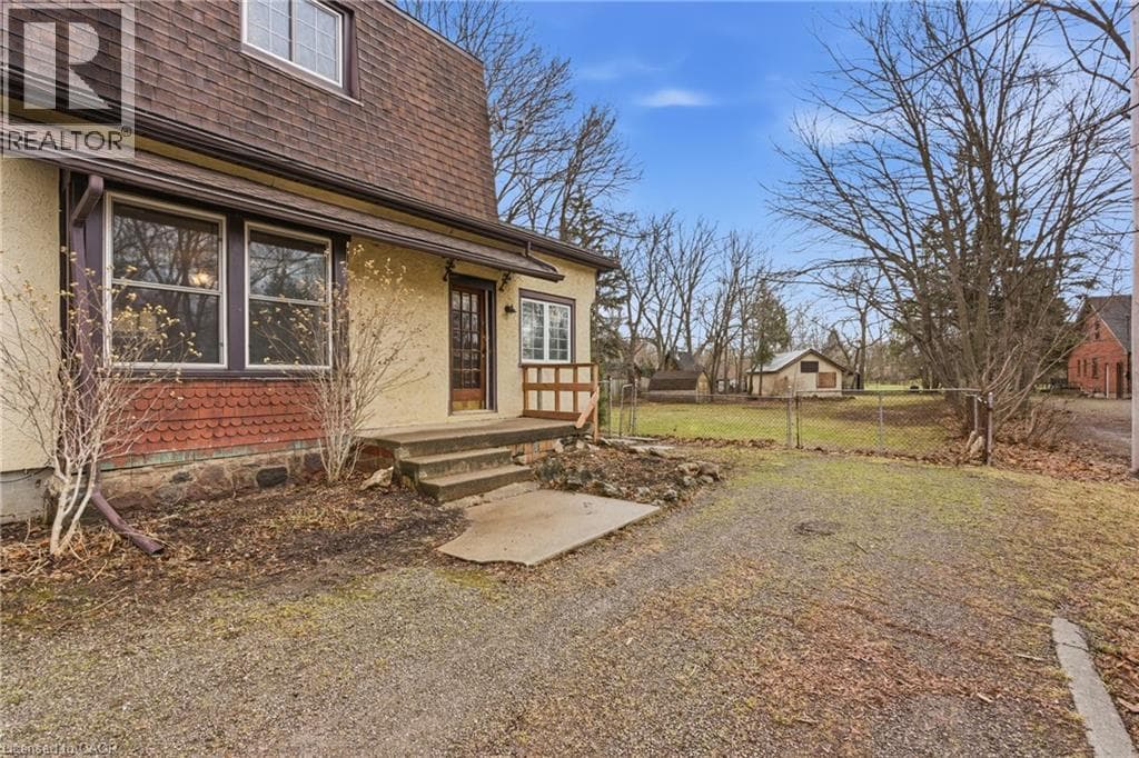 211 CANBOROUGH Street photo 5