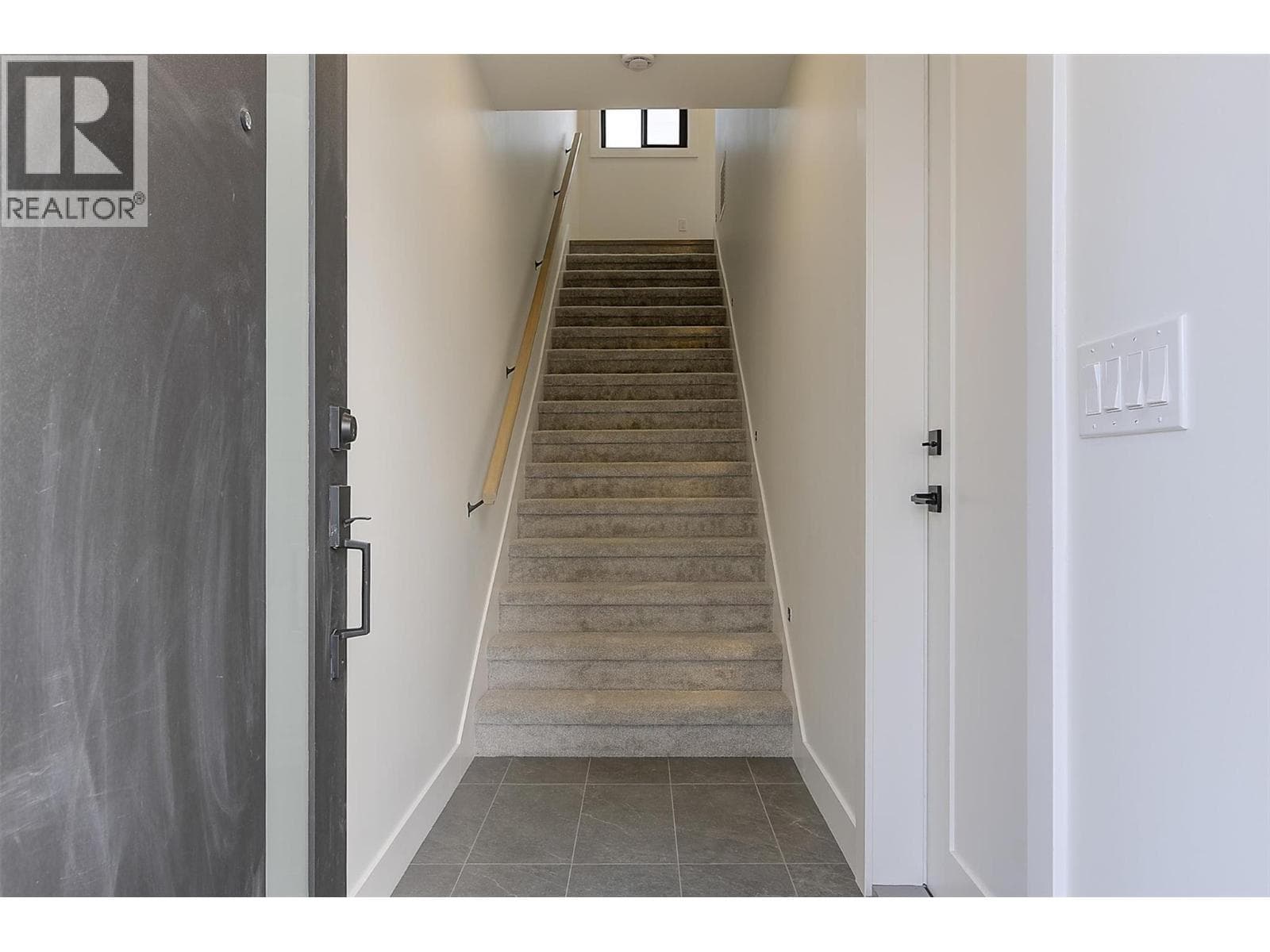 3590 Redecopp Road Unit# 6 photo 5