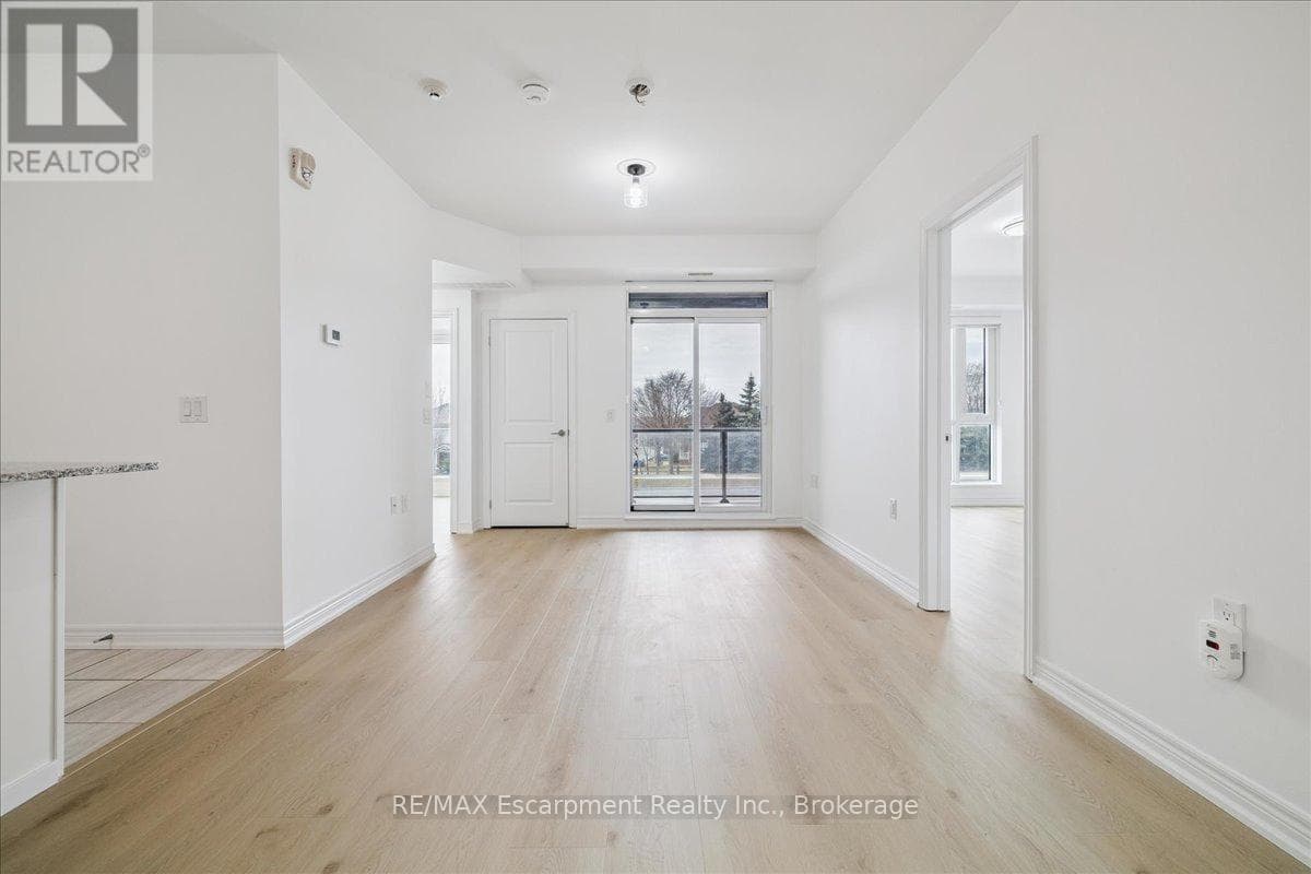 205 - 2393 BRONTE ROAD photo 5