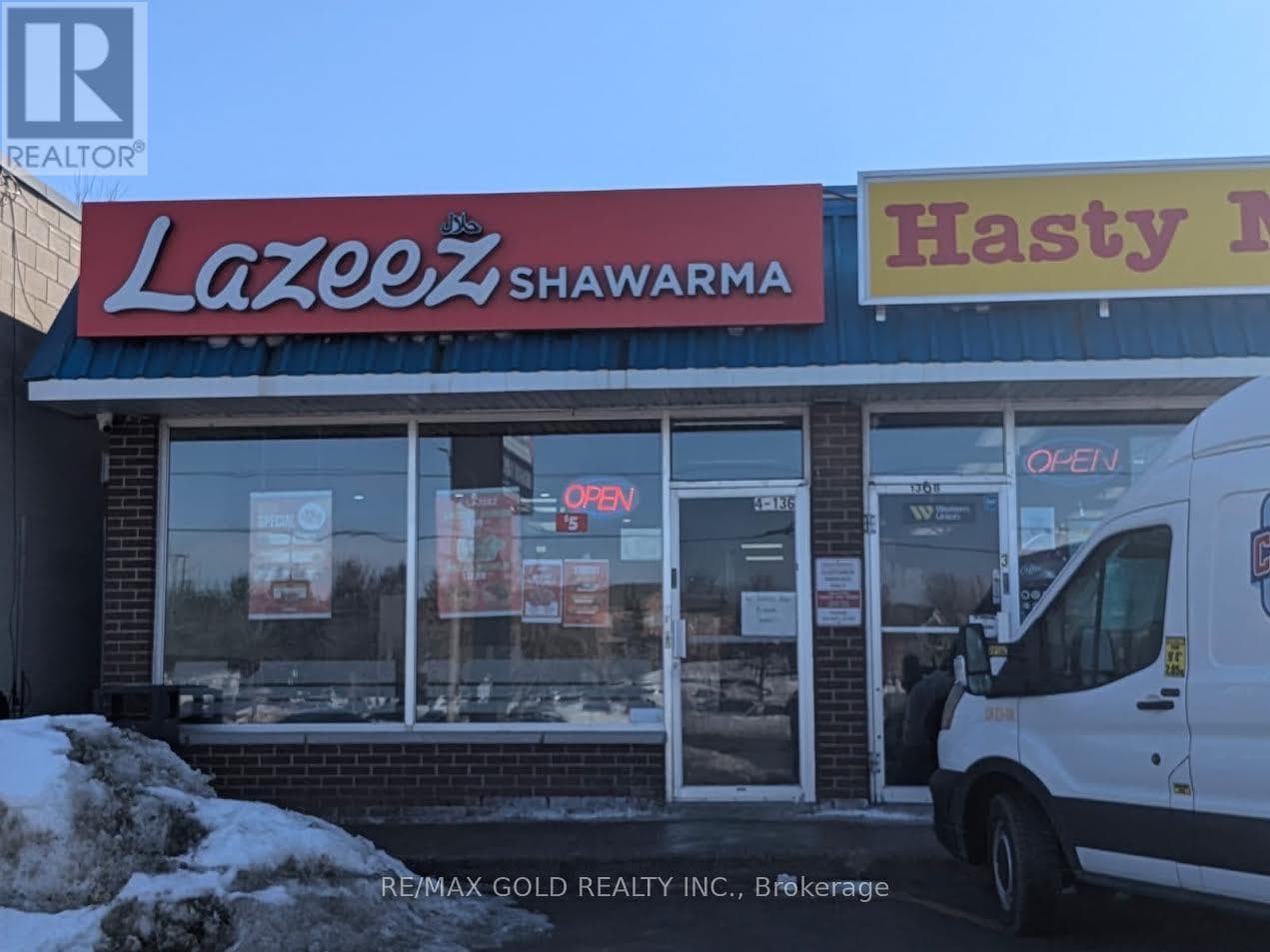 4 - 136 GUELPH STREET photo 3