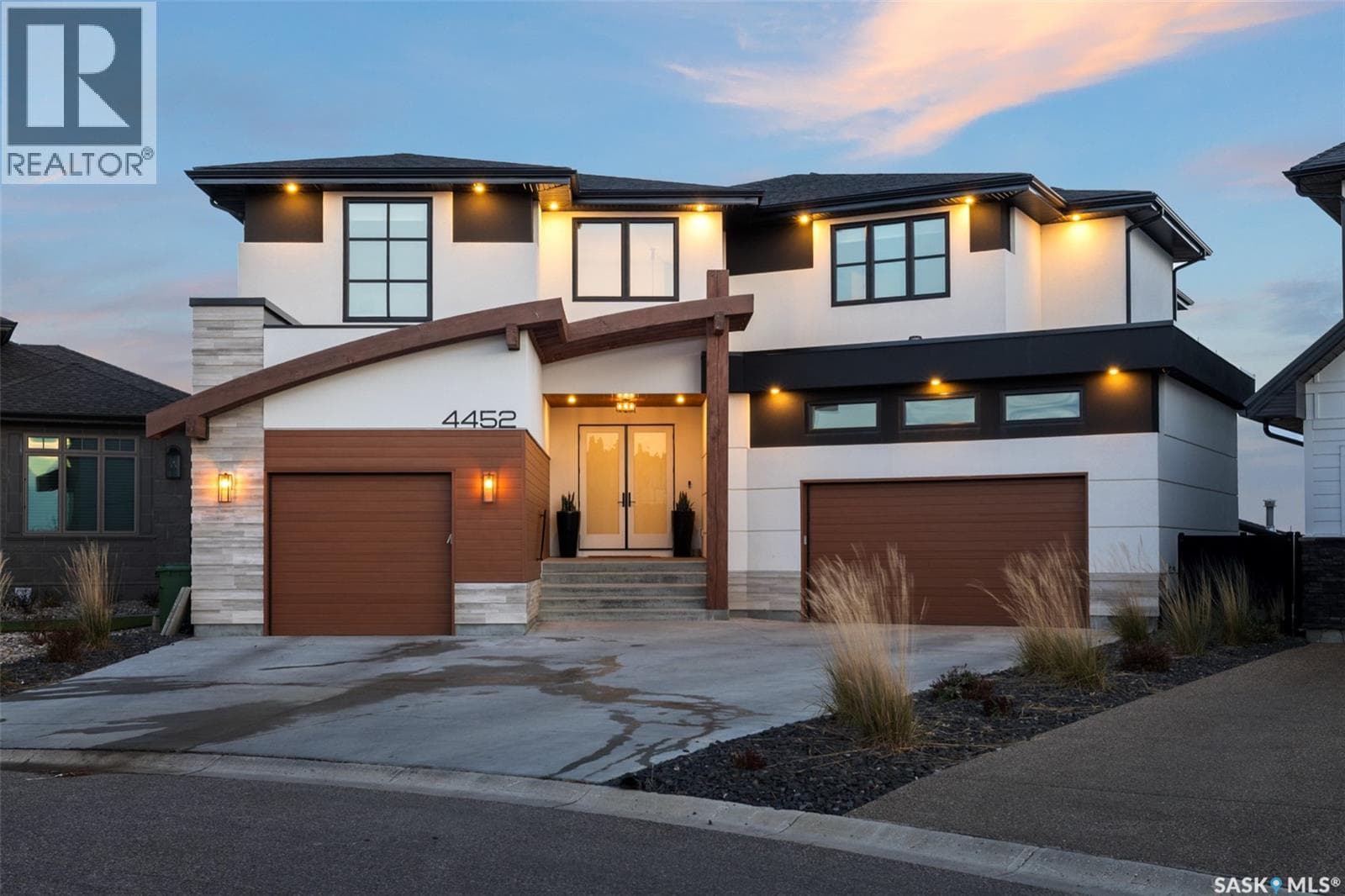 4452 Wild Rose DRIVE