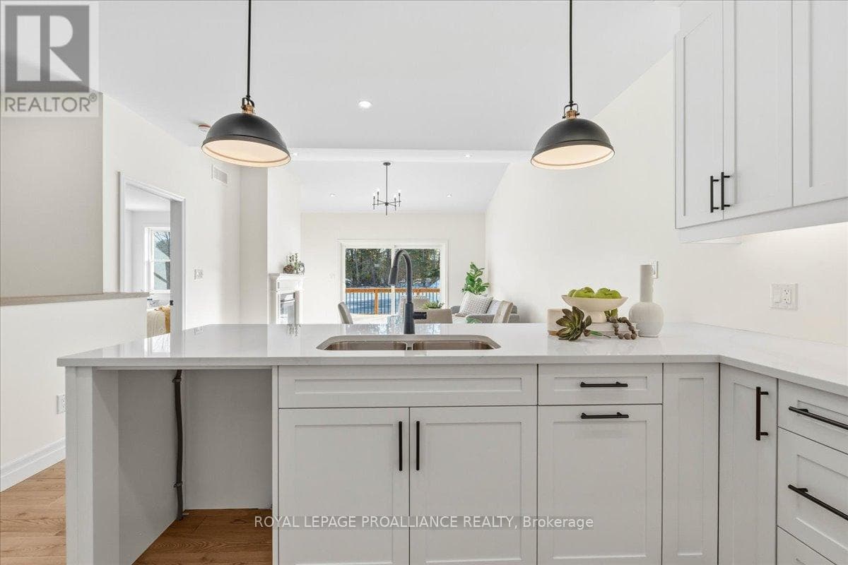 163 POMEROY AVENUE photo 3