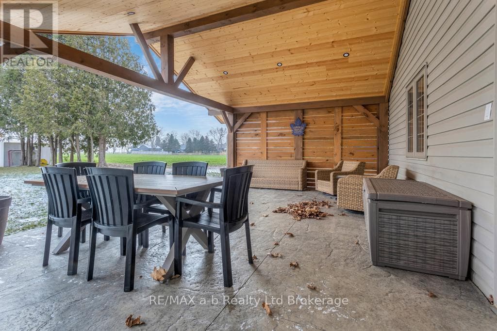 6744 HACIENDA ROAD photo 5
