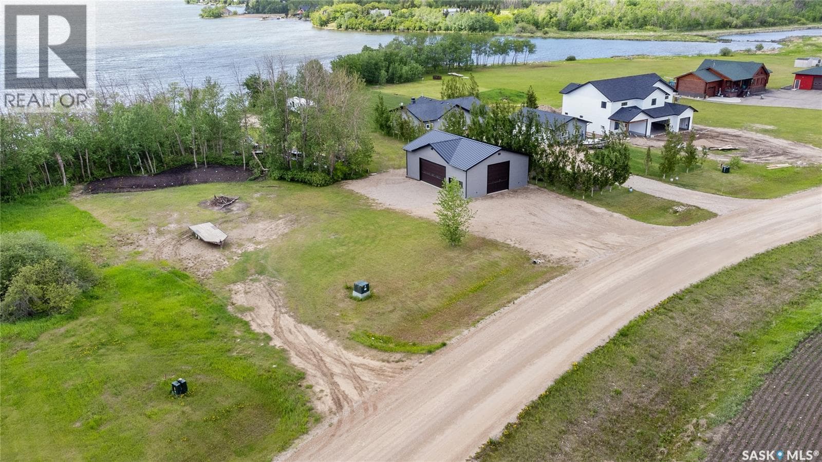 39 Pape DRIVE — photo 2